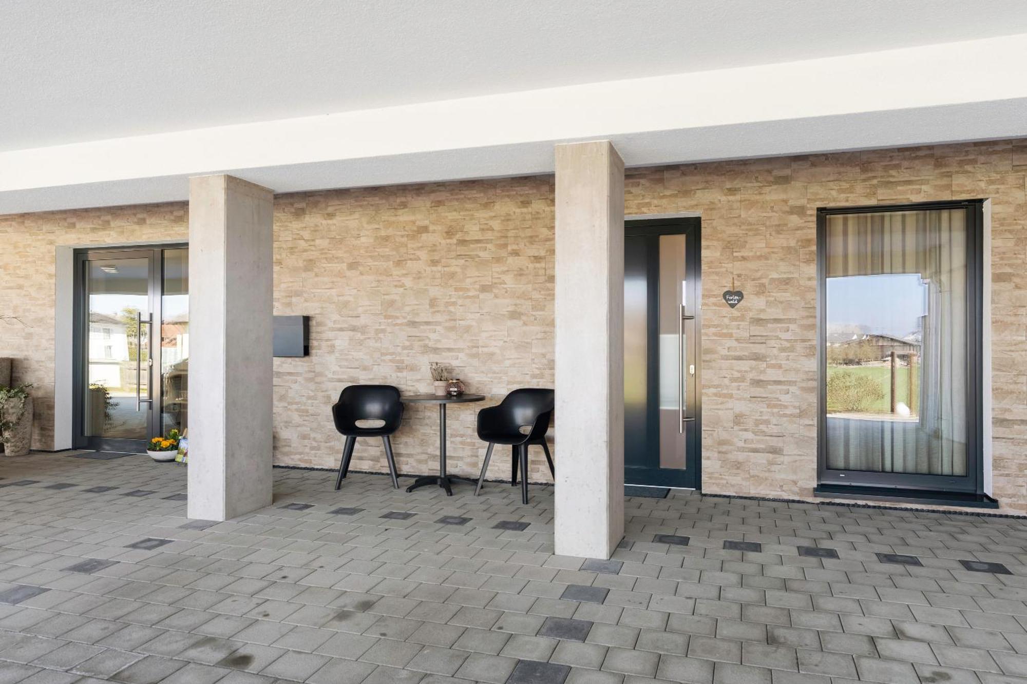 Gaestehaus Heimelig Herbolzheim Buitenkant foto